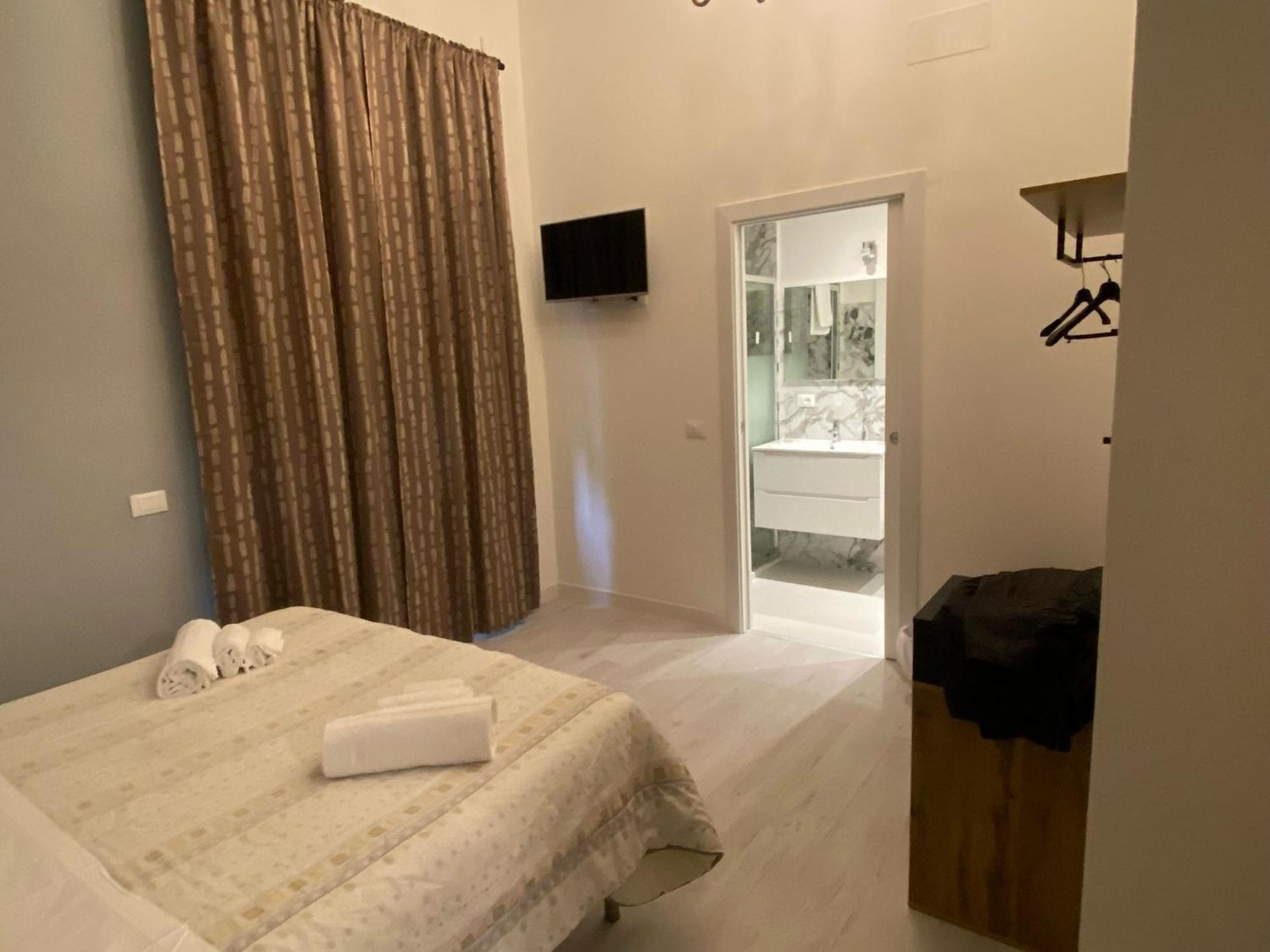 Villa Giove Rooms 普拉托 外观 照片